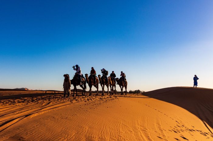 5 Days – The amazing Erg Chebbi and The Two wonder valleys